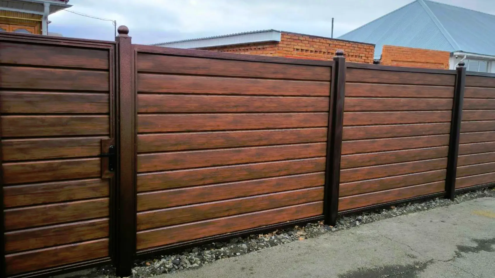 Фото 4 забор из металлосадинга Евро-Брус Античное Дерево 3D Принтек