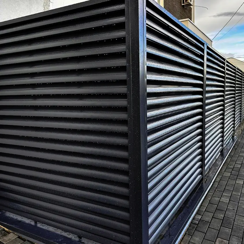 Фото 3 забор жалюзи RAL 9005 Черный двусторонний